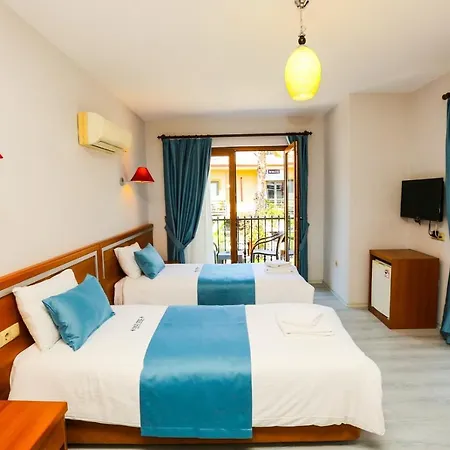 Hotel Gocek Unlu 3*