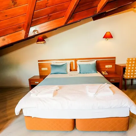 Hotel Gocek Unlu Göcek