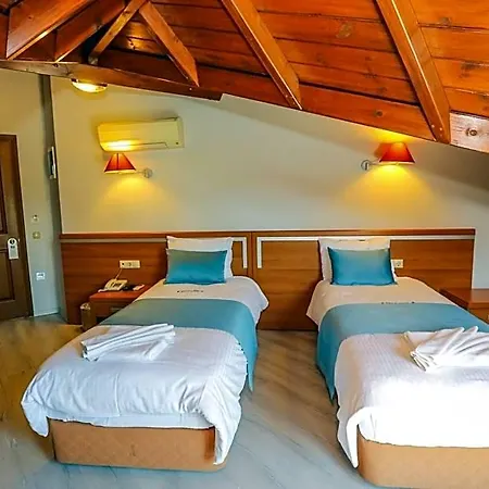 Gocek Unlu 3* Göcek