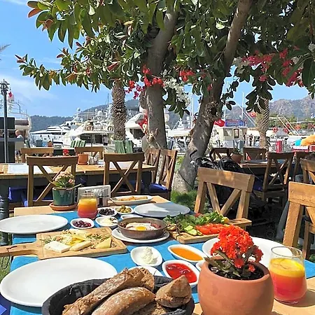 Hotell Gocek Unlu Göcek