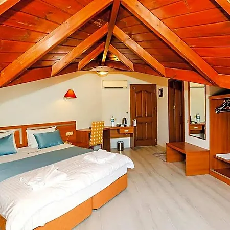Hotel Gocek Unlu Göcek